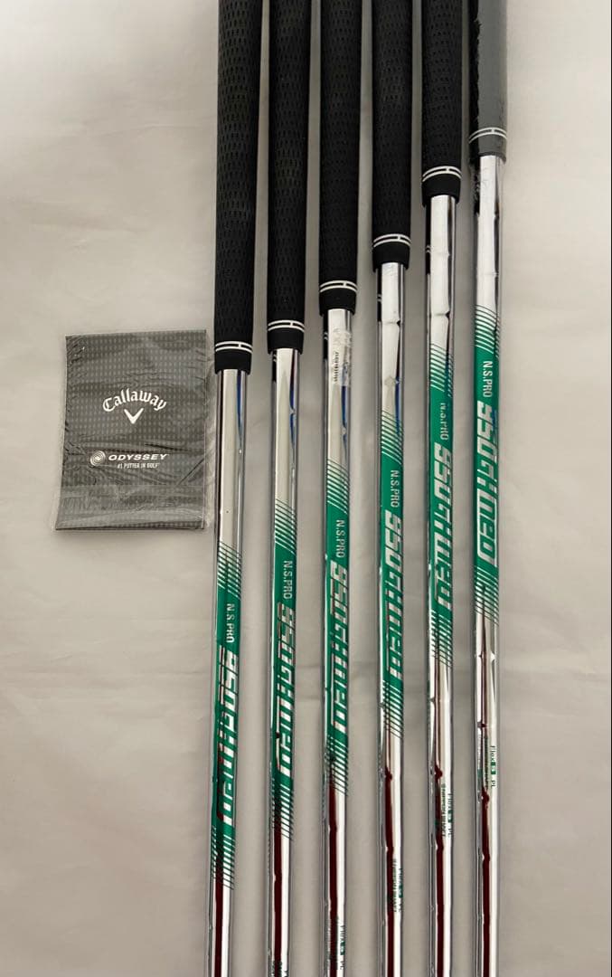 トム【ほぼ新品】キャロウェイ　APEX Ai200 アイアンセット