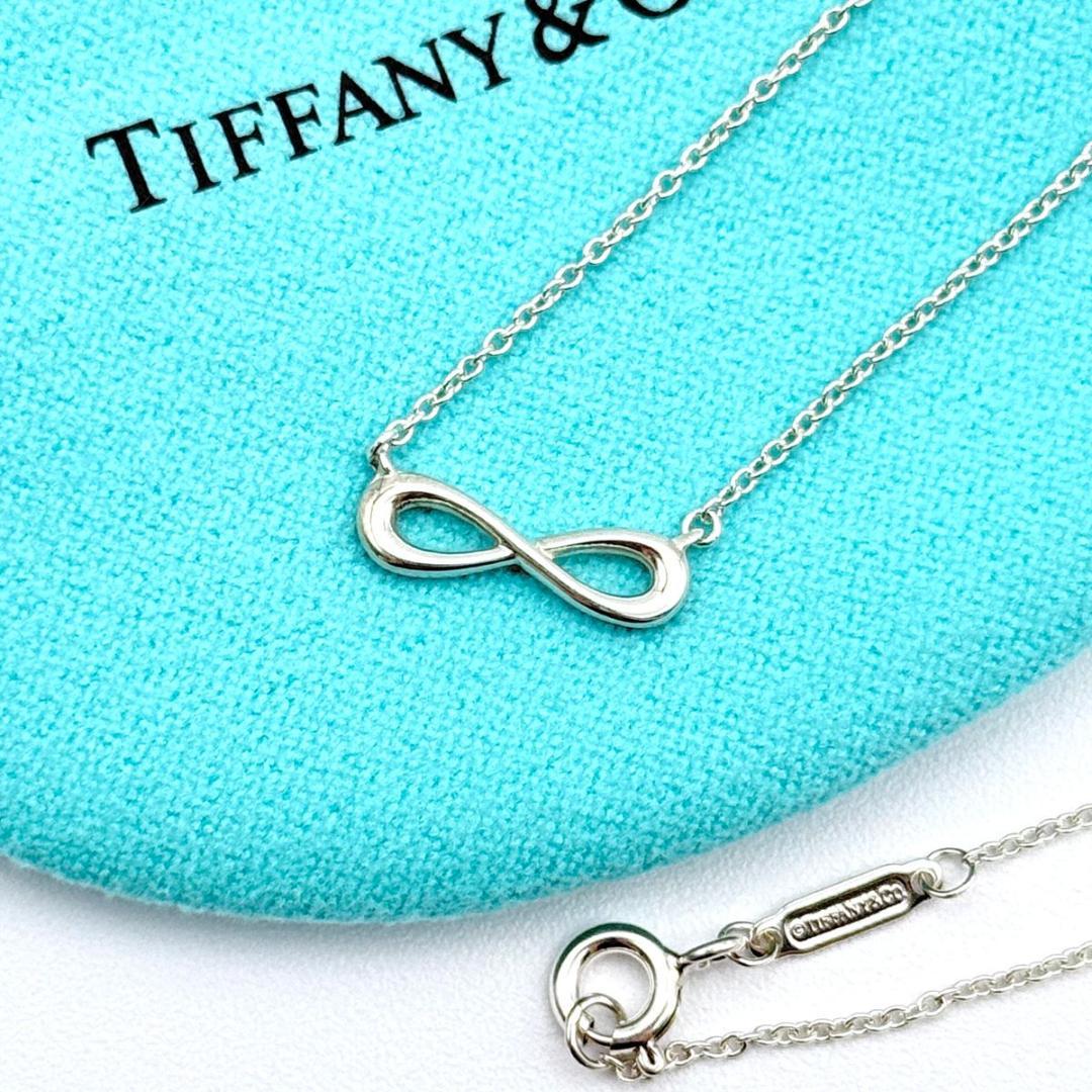 Tiffany インフィニティ　ペンダント　シルバーネックレス　925 チェーン