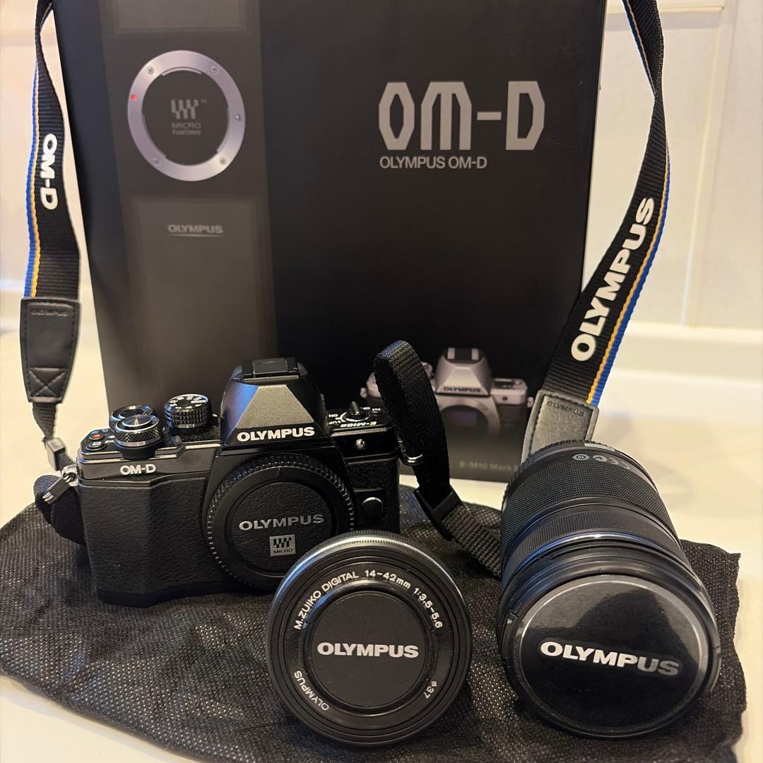 大幅値下げ！！【美品】OLYMPUS OM-D Mark2 ミラーレス一眼カメラ