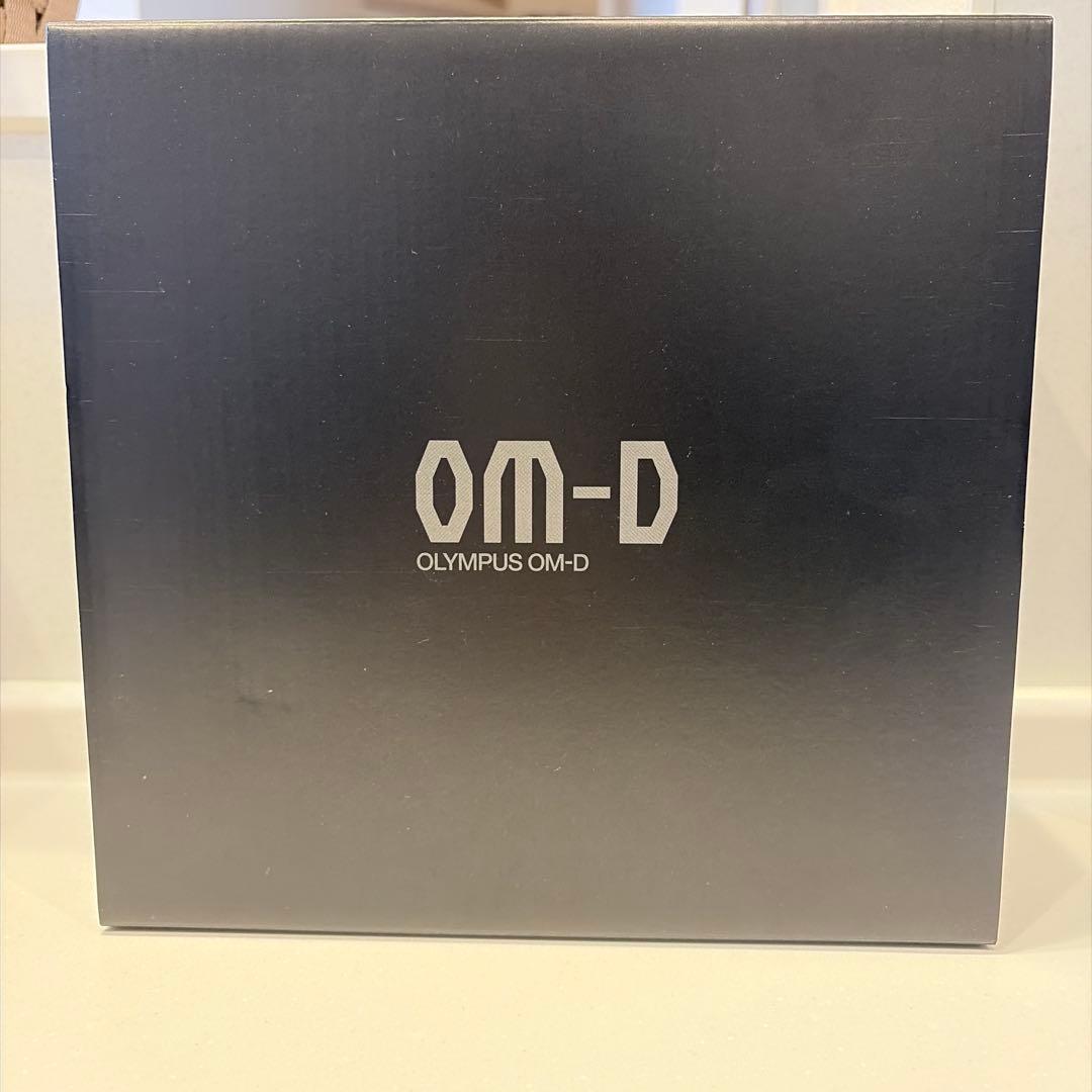 大幅値下げ！！【美品】OLYMPUS OM-D Mark2 ミラーレス一眼カメラ