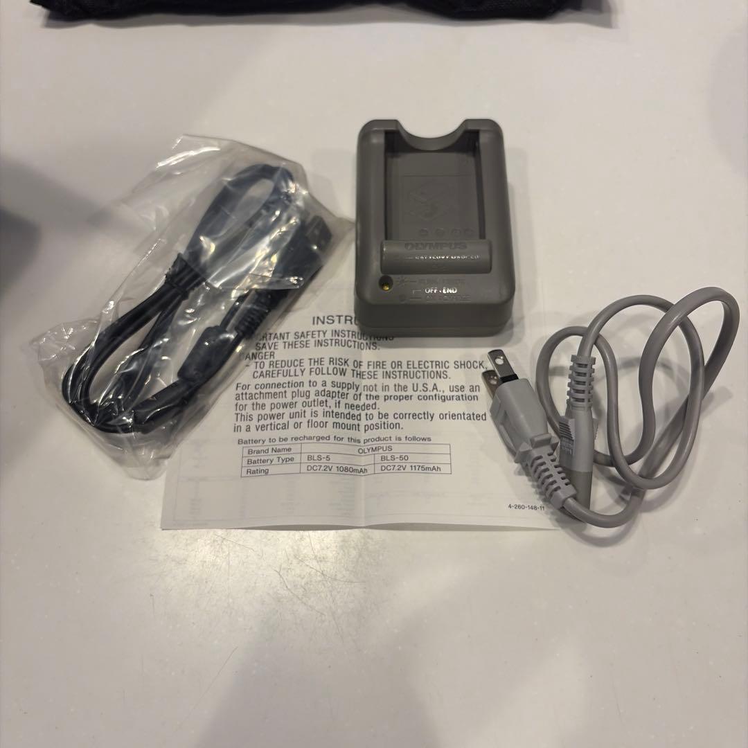 大幅値下げ！！【美品】OLYMPUS OM-D Mark2 ミラーレス一眼カメラ