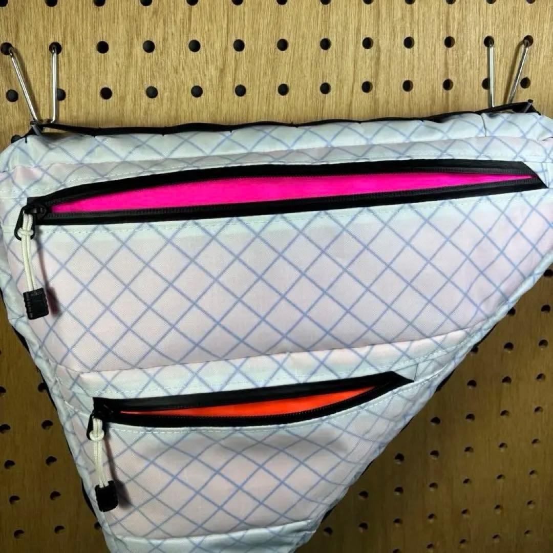 ULハンドメイドフレームバッグepx200①