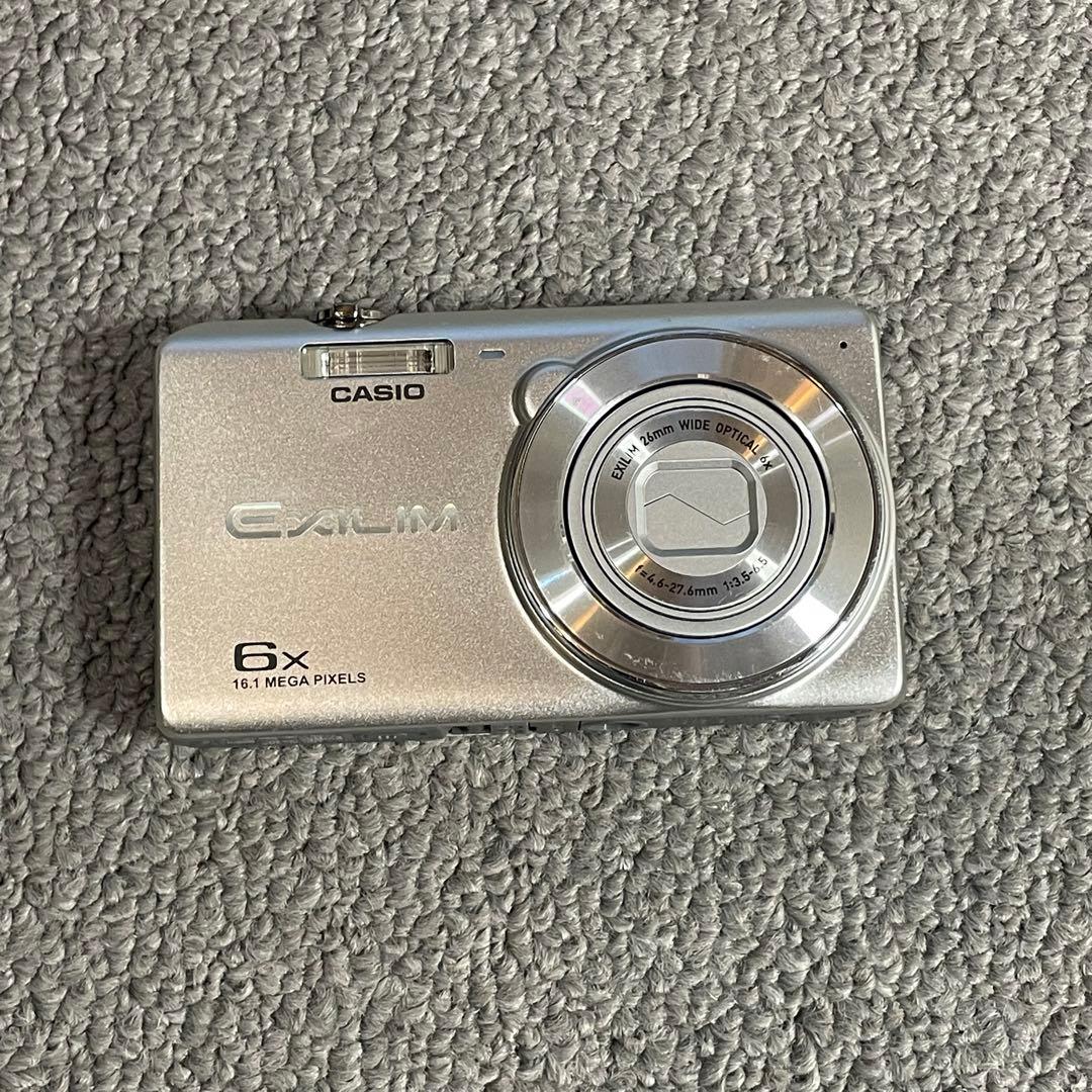 casio exilim 6x コンデジ　コンパクトデジタルカメラ