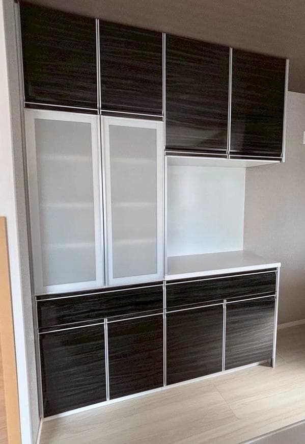 タカラスタンダード / W1650×H2295 / カップボード / ホーロー扉