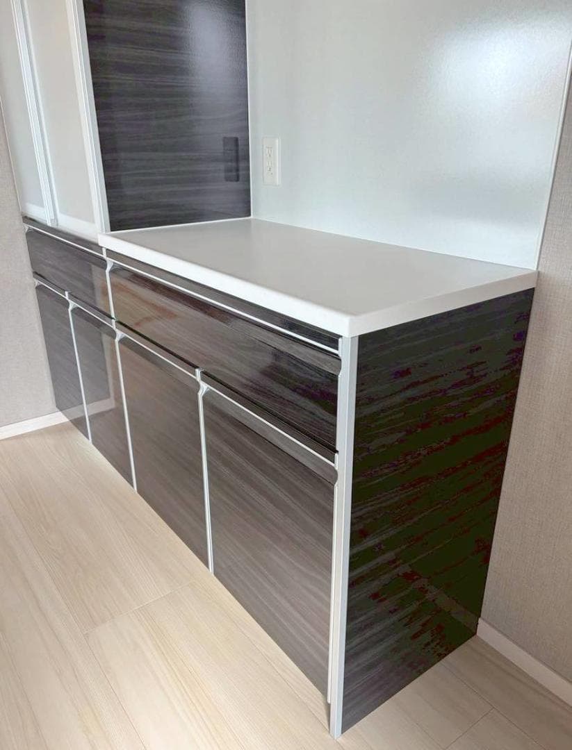 タカラスタンダード / W1650×H2295 / カップボード / ホーロー扉