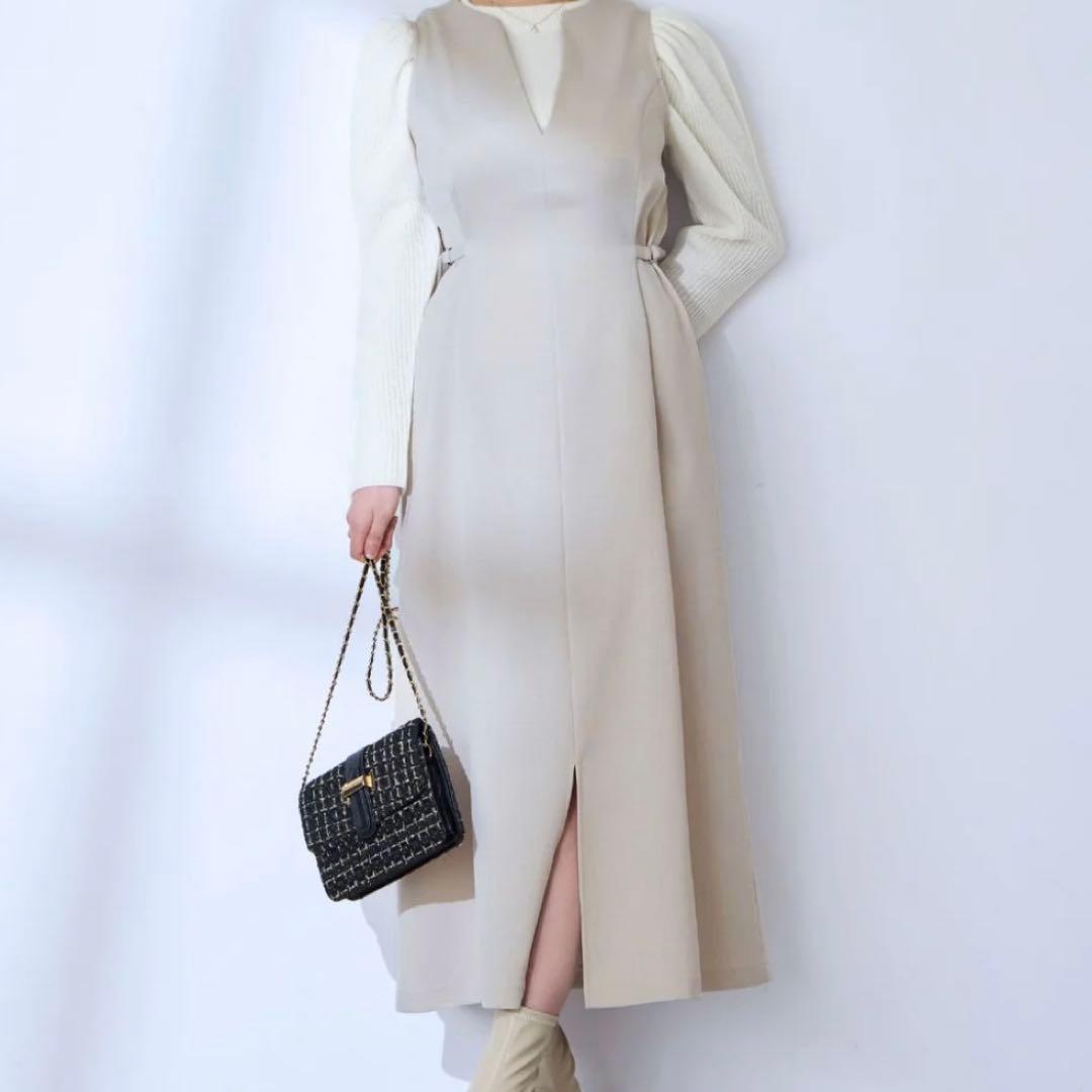 新品未使用　overE ポリニージャンパースカート　90 オーバーイー