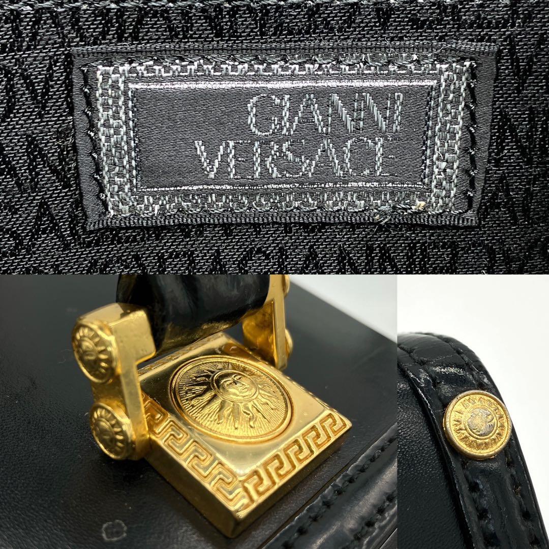 【GIANNI VERSACE】 バニティ　パーティーバッグ　ゴールド金具