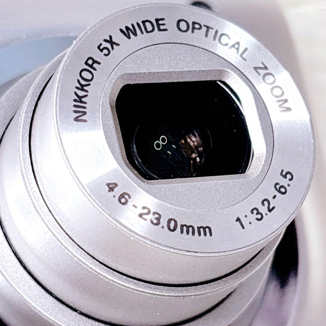 【極美品】Nikon COOLPIX A100 シルバー デジタルカメラ