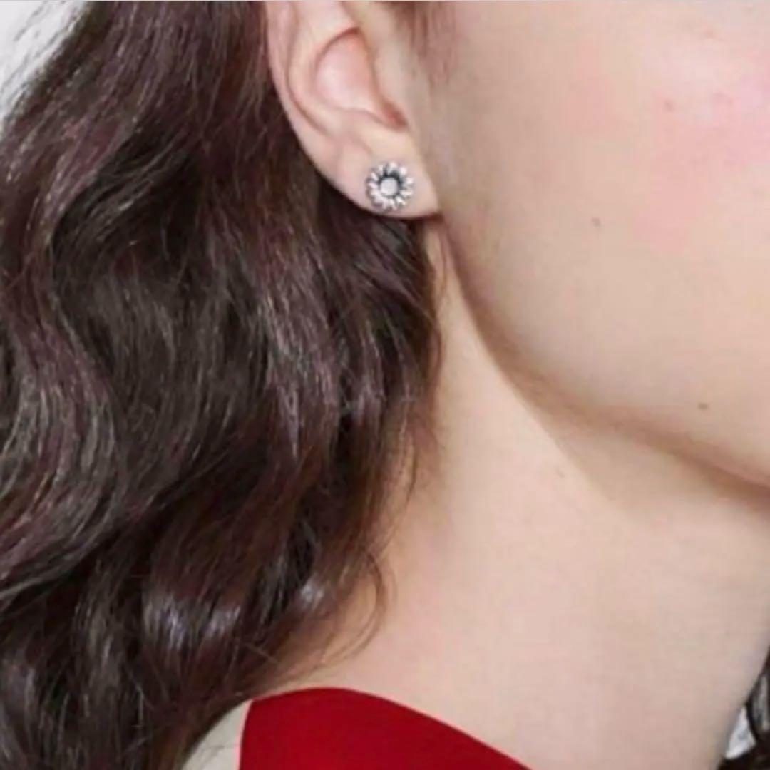 本日最終【極美品】グッチ　フラワーモチーフピアス片耳　925 メンズ/レディース