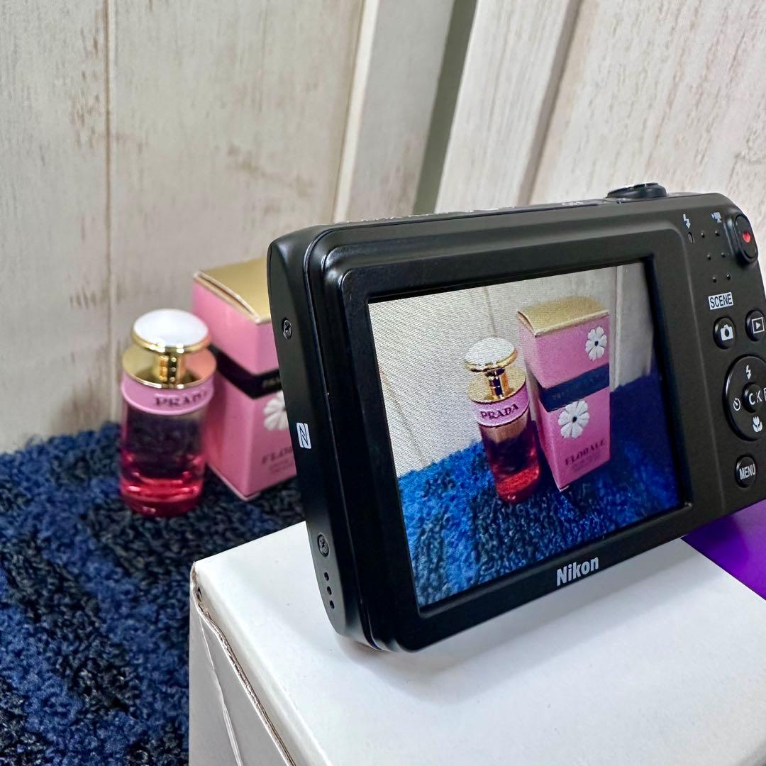 Nikon Coolpix A300 ニコン クールピクス デジタルカメラ