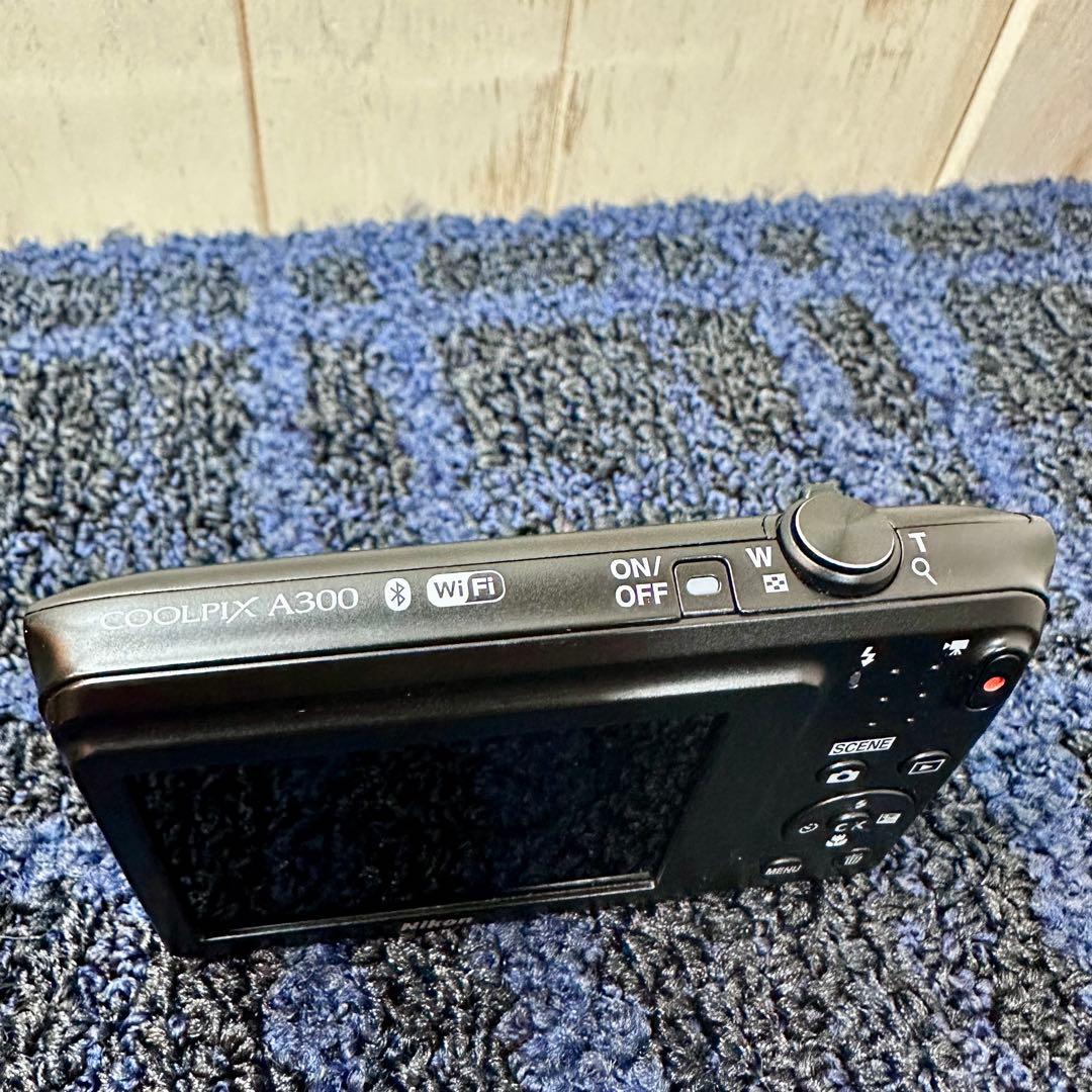 Nikon Coolpix A300 ニコン クールピクス デジタルカメラ
