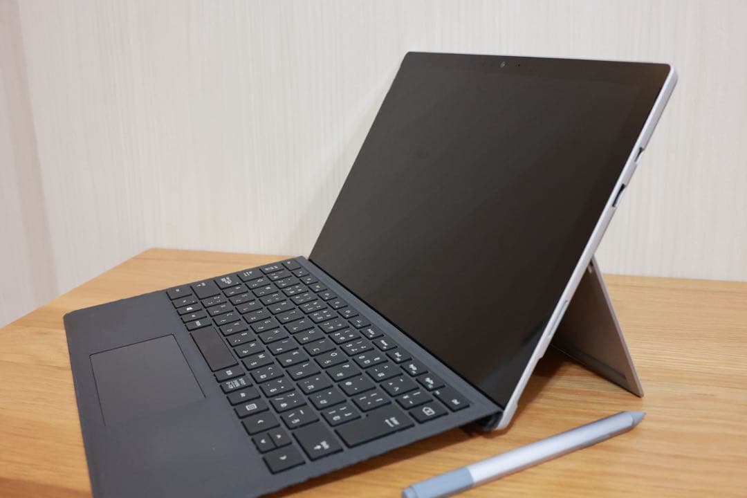 Microsoft Surface Pro + キーボード・ペン・Office