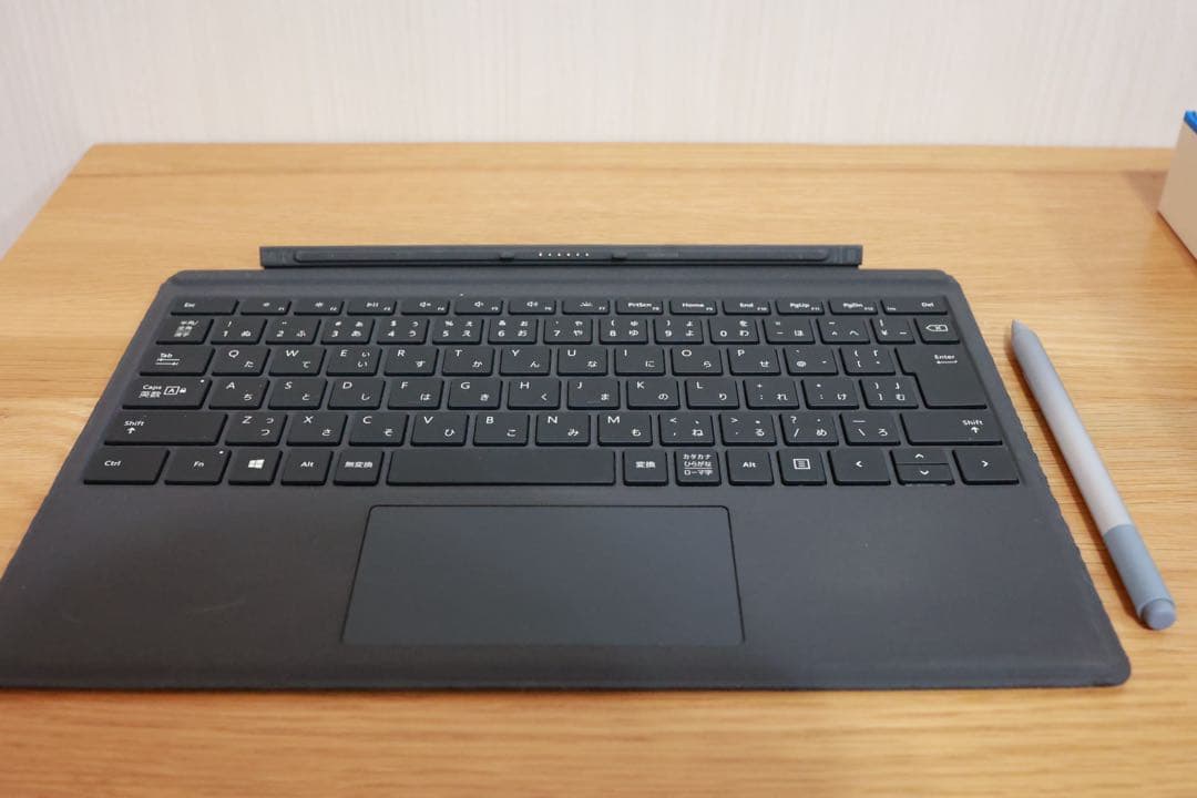 Microsoft Surface Pro + キーボード・ペン・Office