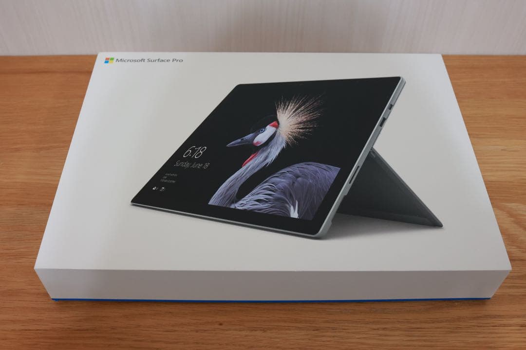 Microsoft Surface Pro + キーボード・ペン・Office