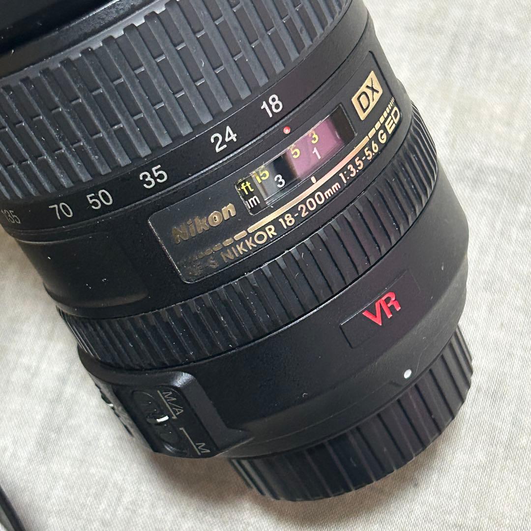 ニコン AF-S DX VR 18-200mm f3.5-5.6G IF-ED