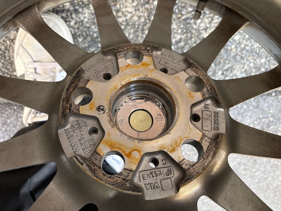 ヴォクシー、ノア、スタッドレス