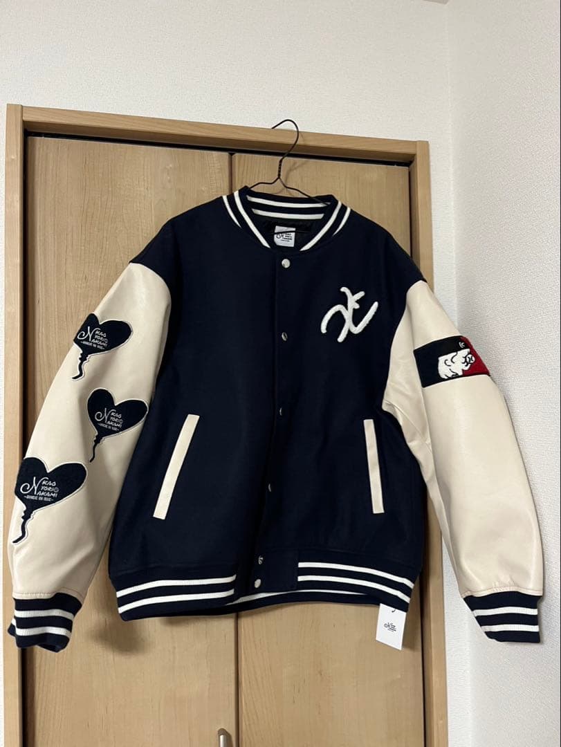 kaoyorinakamiネイビー ベージュ スタジャン