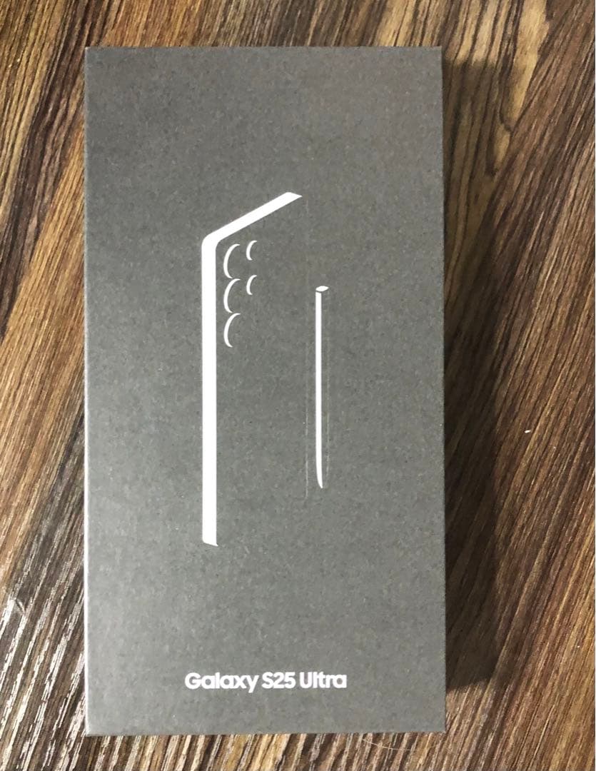 美品 国内版 SIMフリー Galaxy S25 Ultra グリーン 1TB