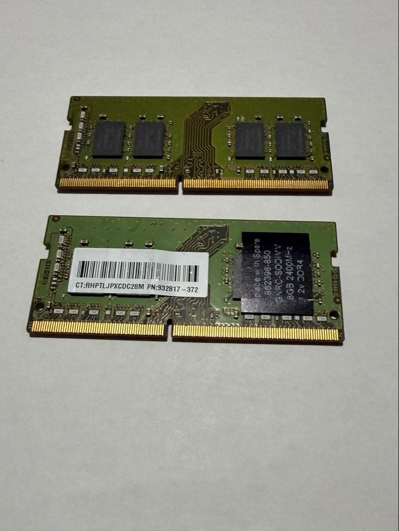 メモリ　PC4-2666V 8GB x 2 合計16GB