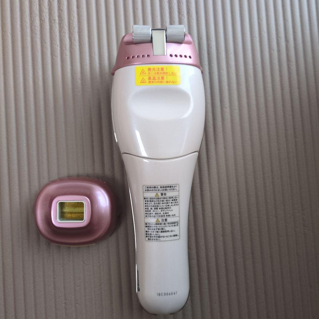 YAMAN 脱毛器 ピンク 本体と付属品