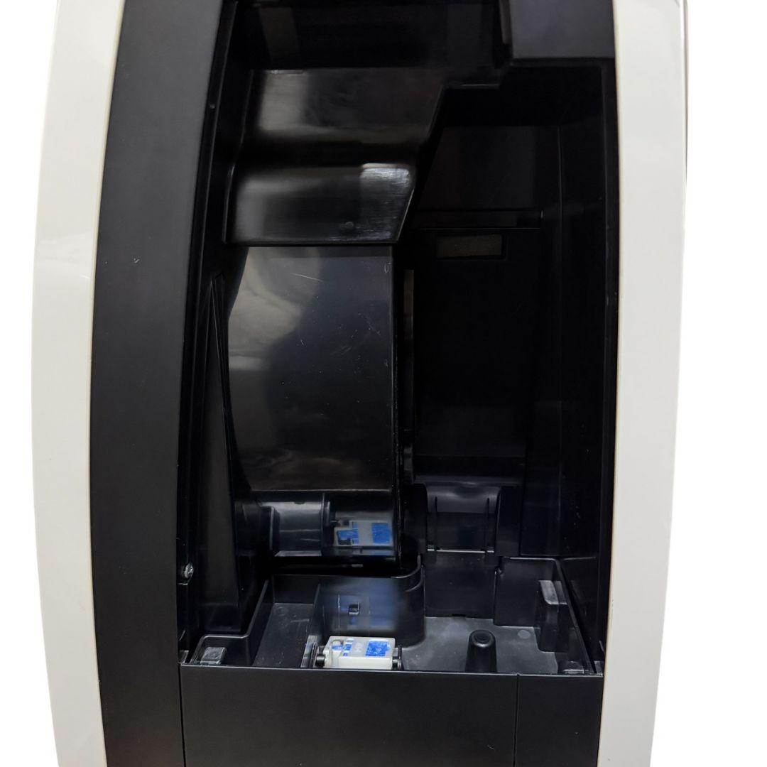 【SHARP】 除湿加湿空気清浄機 プラズマクラスター　KC--HD70-W