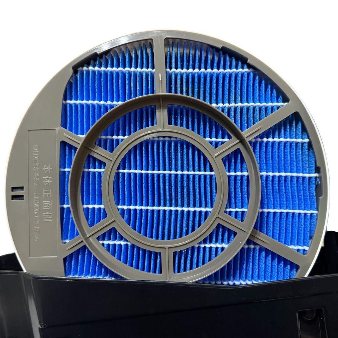 【SHARP】 除湿加湿空気清浄機 プラズマクラスター　KC--HD70-W