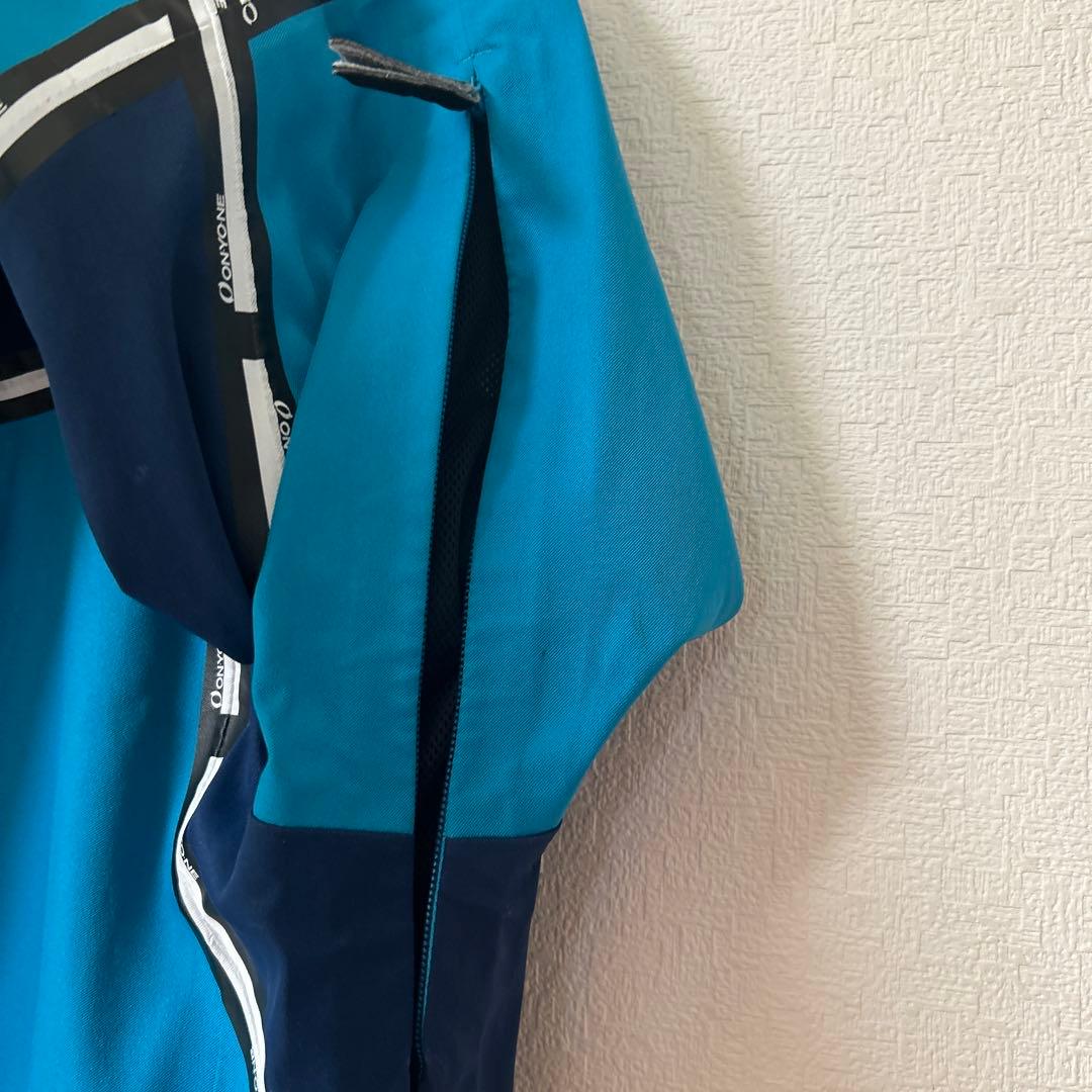 オンヨネスキーウェアサロモンチーム上