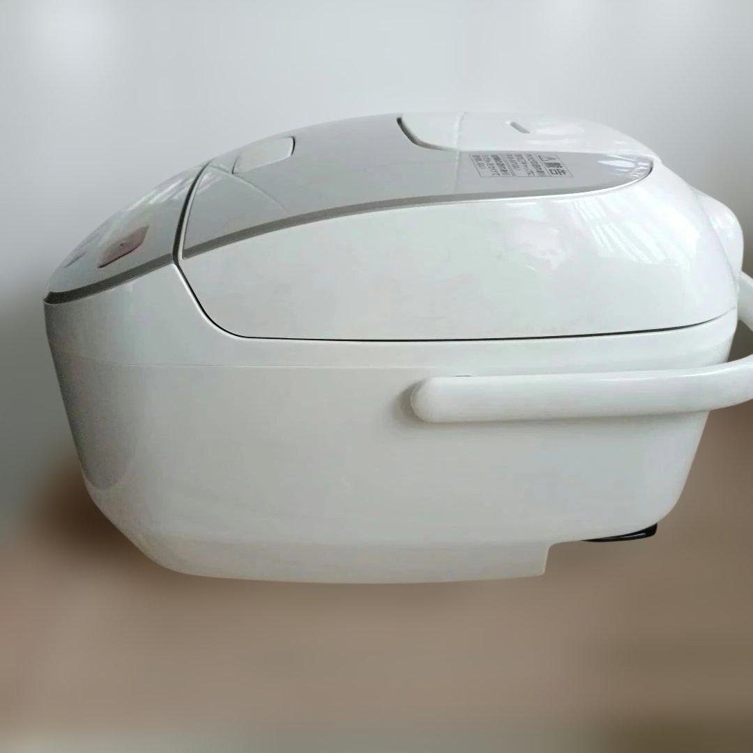 ZOJIRUSHI極め炊き5.5合炊き　新品