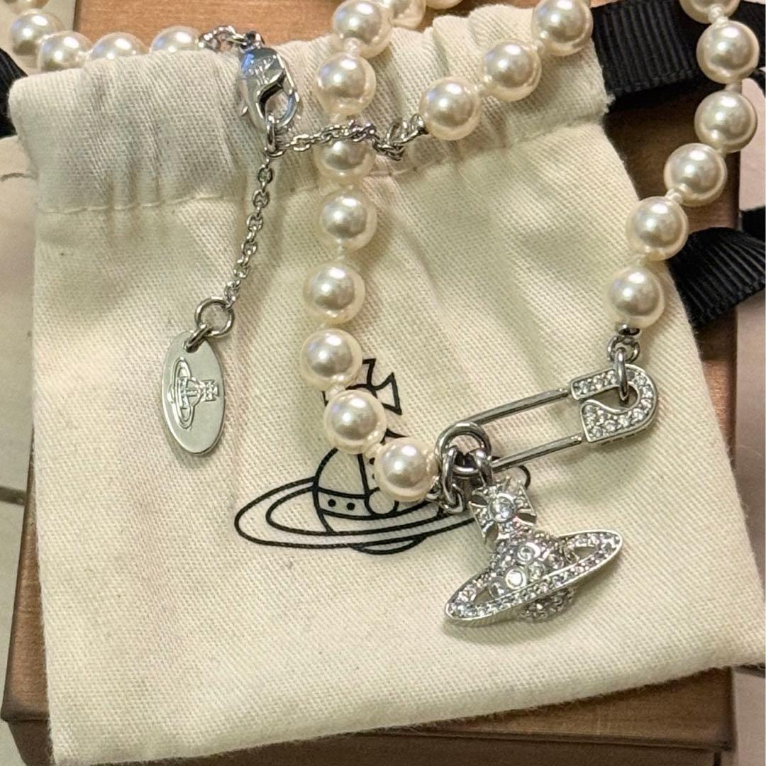 アクセサリー Vivienne Westwood pearl necklace