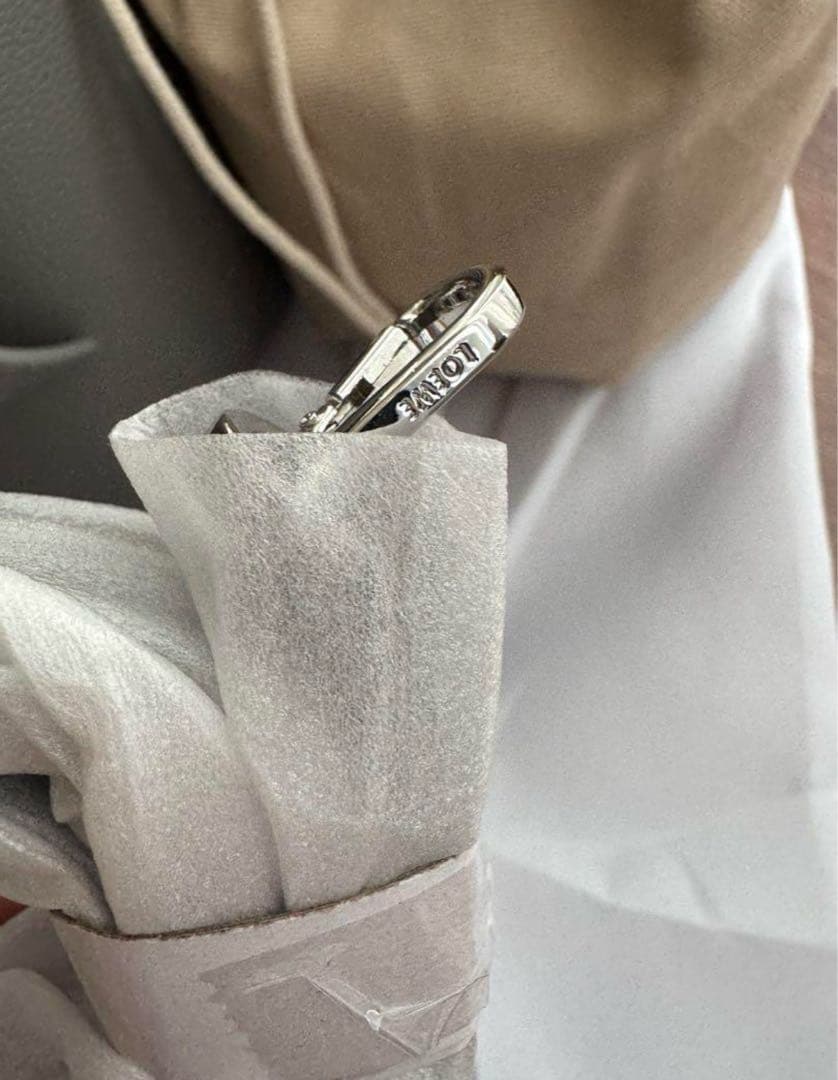 新品未使用⭐︎LOEWEペブルバケットミニショルダーハンドバッグ