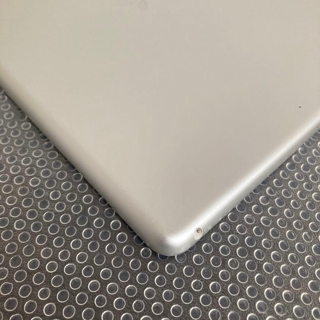 1100【早い者勝ち】電池ほぼ新品☆iPad7第7世代32GB WIFIモデル☆