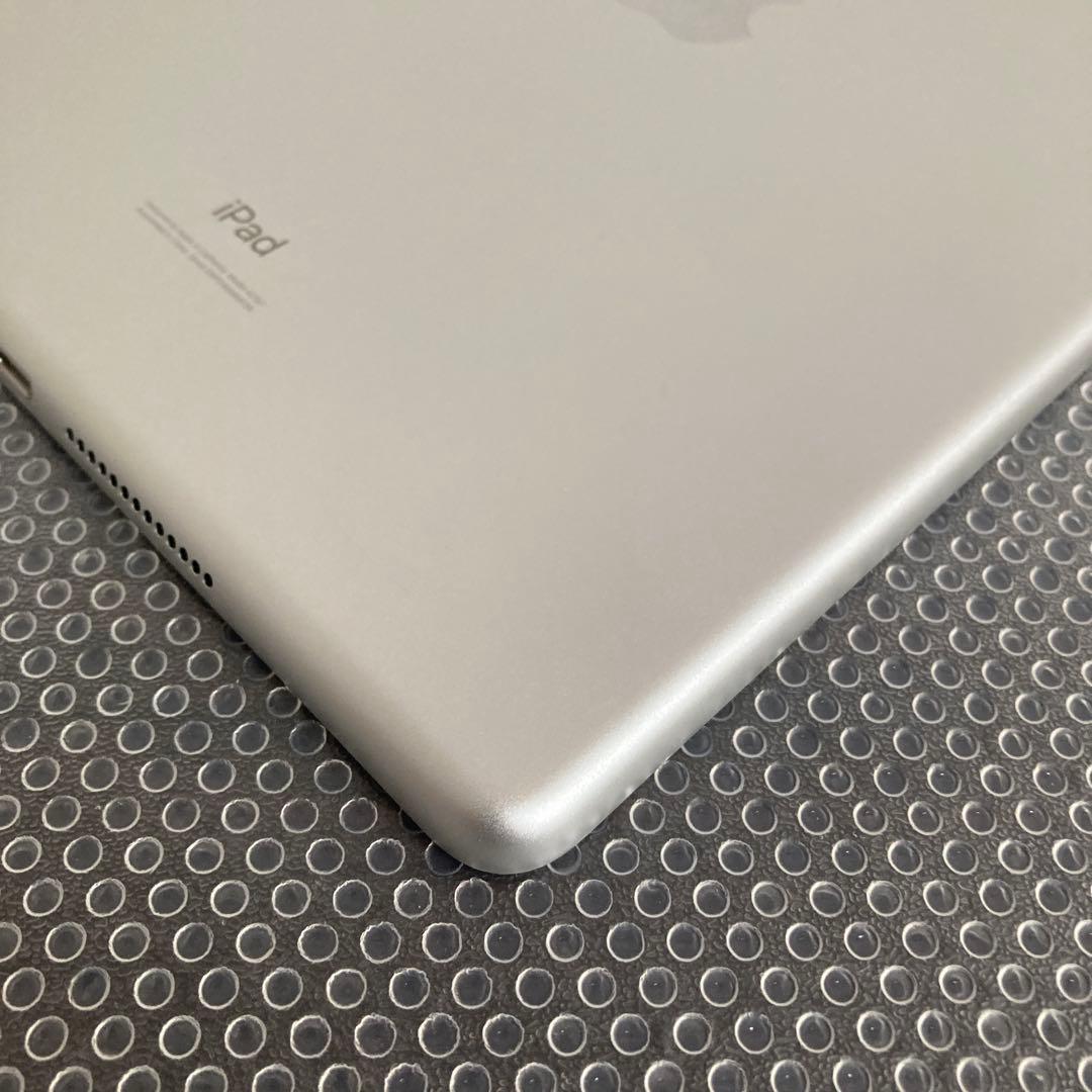1100【早い者勝ち】電池ほぼ新品☆iPad7第7世代32GB WIFIモデル☆