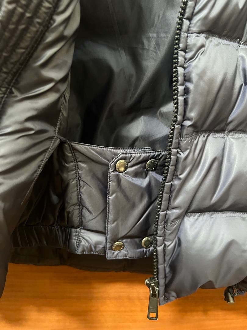 PRADA フード付きダウンジャケット ネイビー