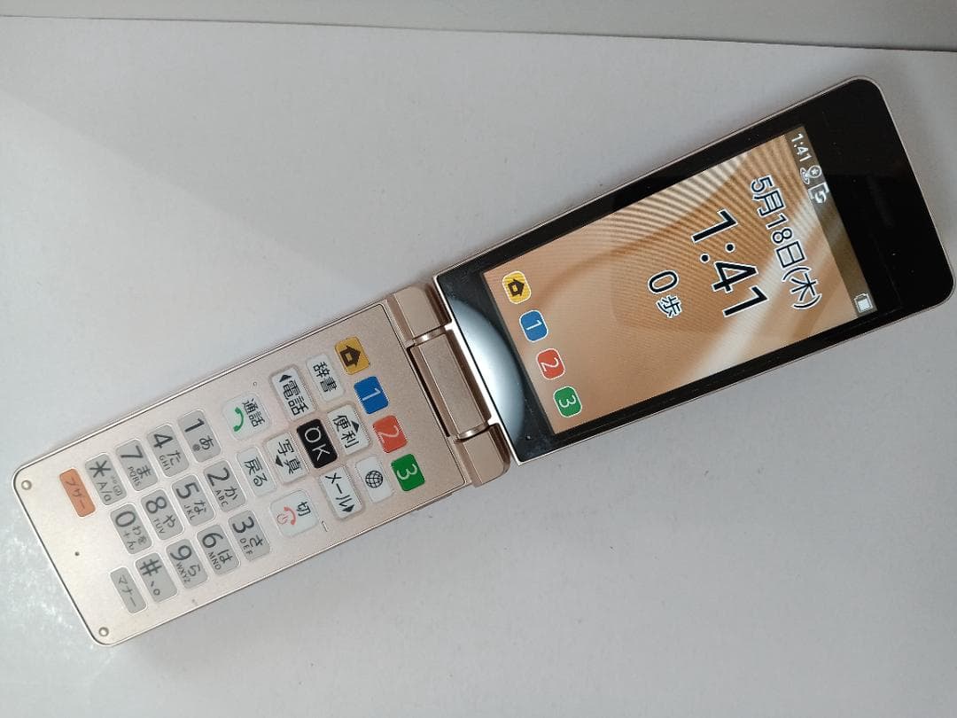 ☆ SoftBank かんたん携帯11 A207SH ゴールド