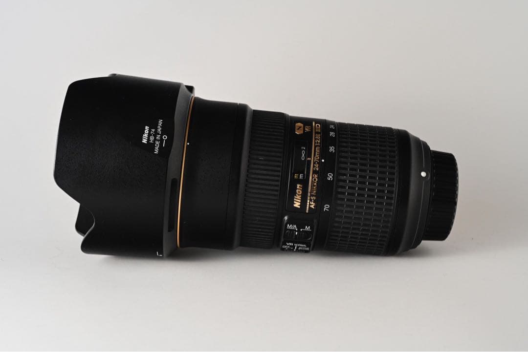 AF-S NIKKOR 24-70mm 1:2.8E ED VR 美品