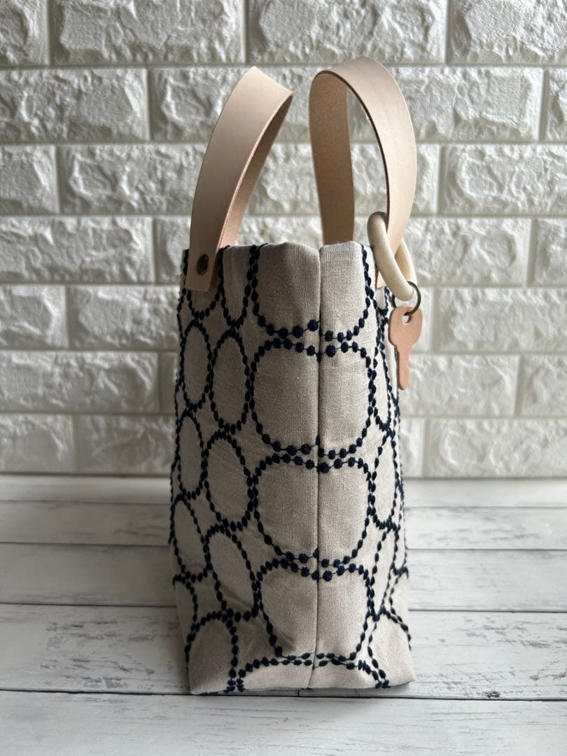 【694】ミナペルホネン　タンバリン　トートバッグ　持ち手極太