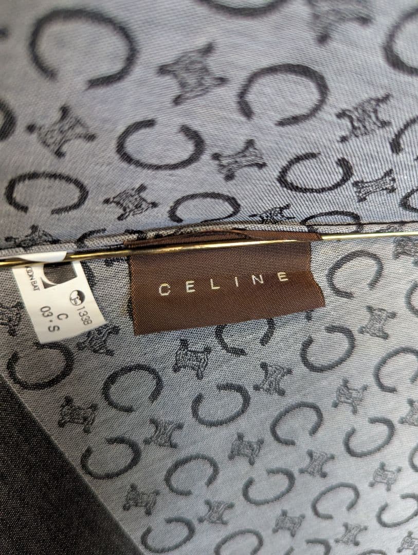 美品◇セリーヌ☆マダカム折り畳み傘　トリオンフ　晴雨兼用