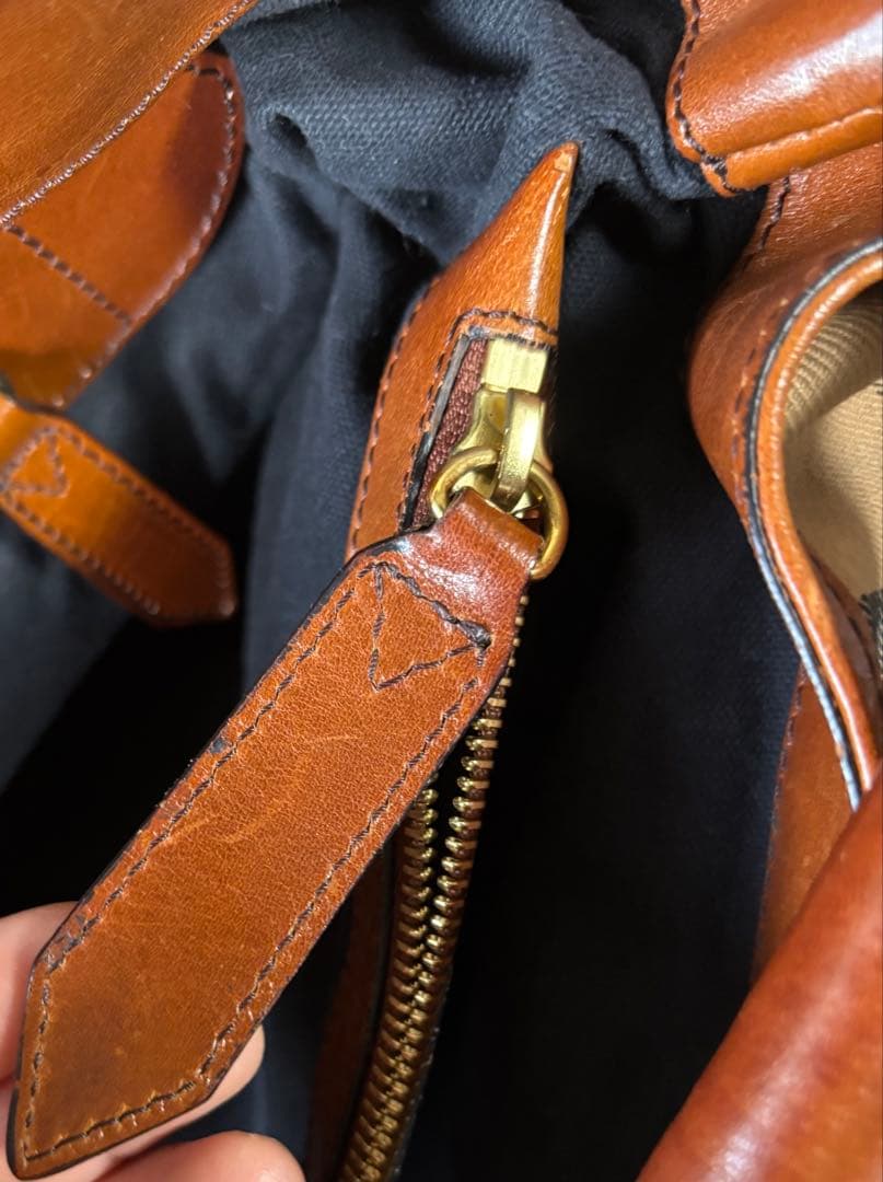 ほぼ未使用 Burberry ショルダーバッグ