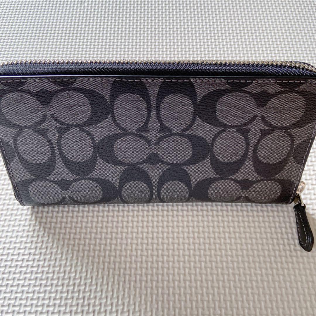ま*ー様 COACH コーチ 長財布
