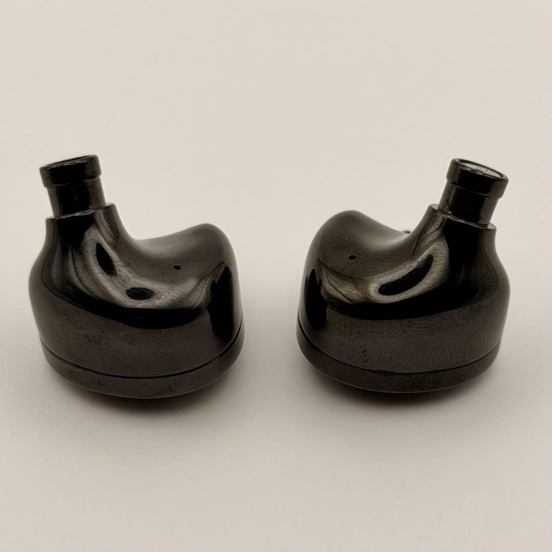 TRN Mermaid 1DD+1BA+2PD イヤホン