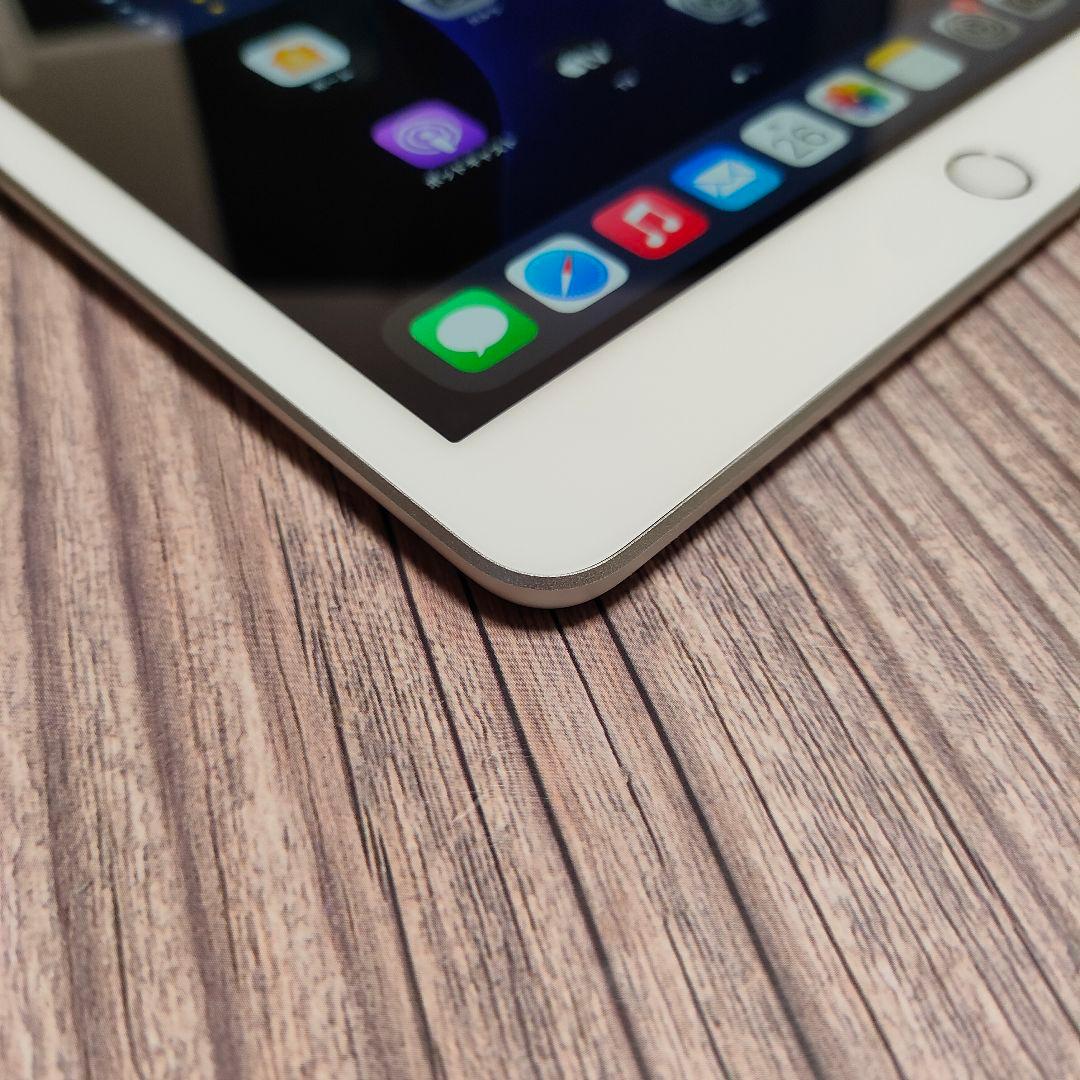 Tome0422　iPad 第7世代 32GB 超美品