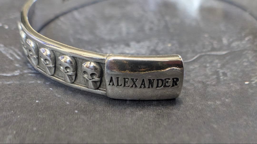 ②【Maid in italy】アレキサンダーマックイーン シルバー バングル