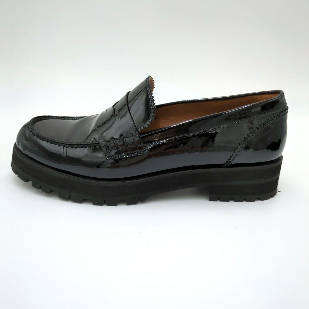 美品　未使用に近い　Pertini ペルティニ　エナメル　厚底　ローファー　37