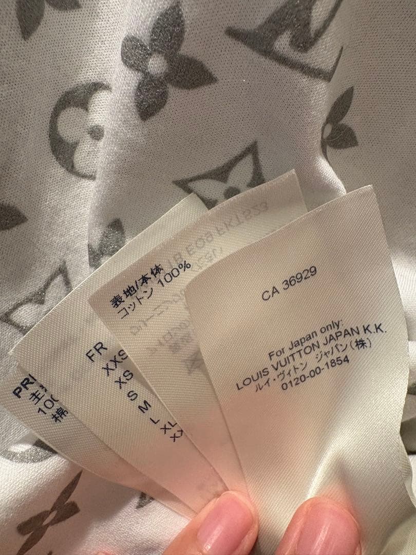 ルイヴィトン Tシャツ