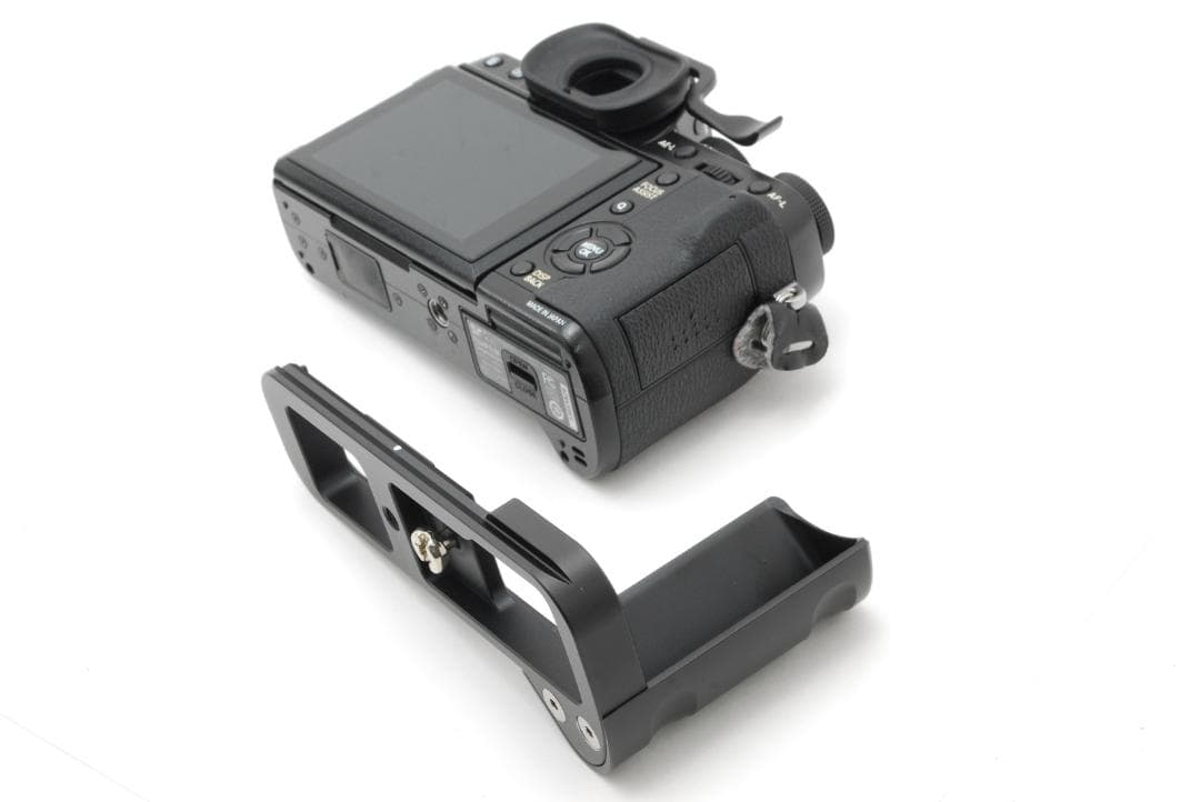 【グリップ付き】富士フイルム FUJIFILM X-T1 ボディ ブラック