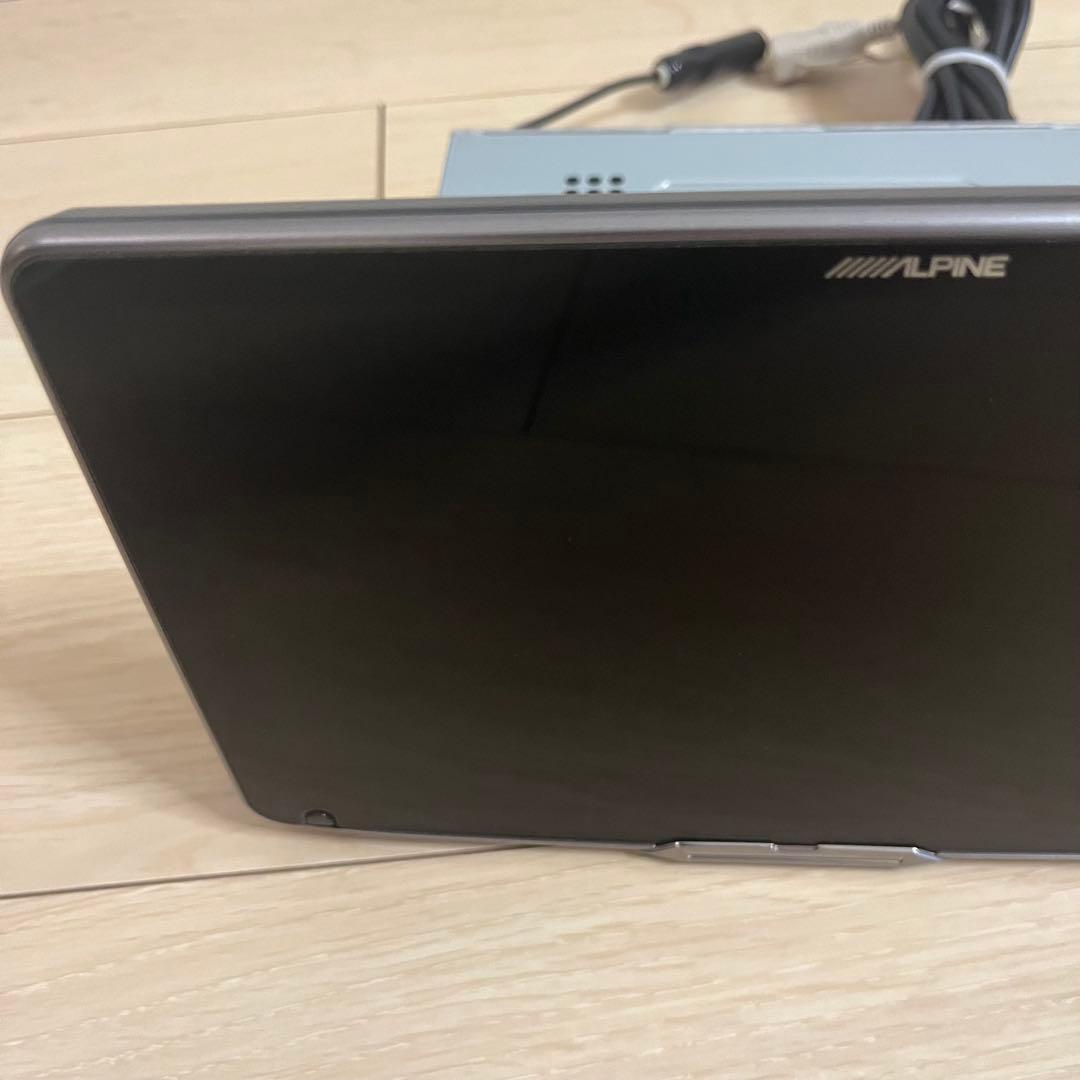 ✨【極美品】アルパイン　DAF9Z ディスプレイオーディオ　ALPINE✨