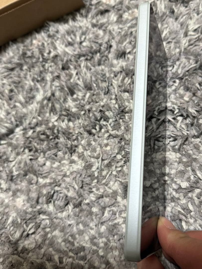 Xperia 1 Ⅳ SIMフリー　美品　282102