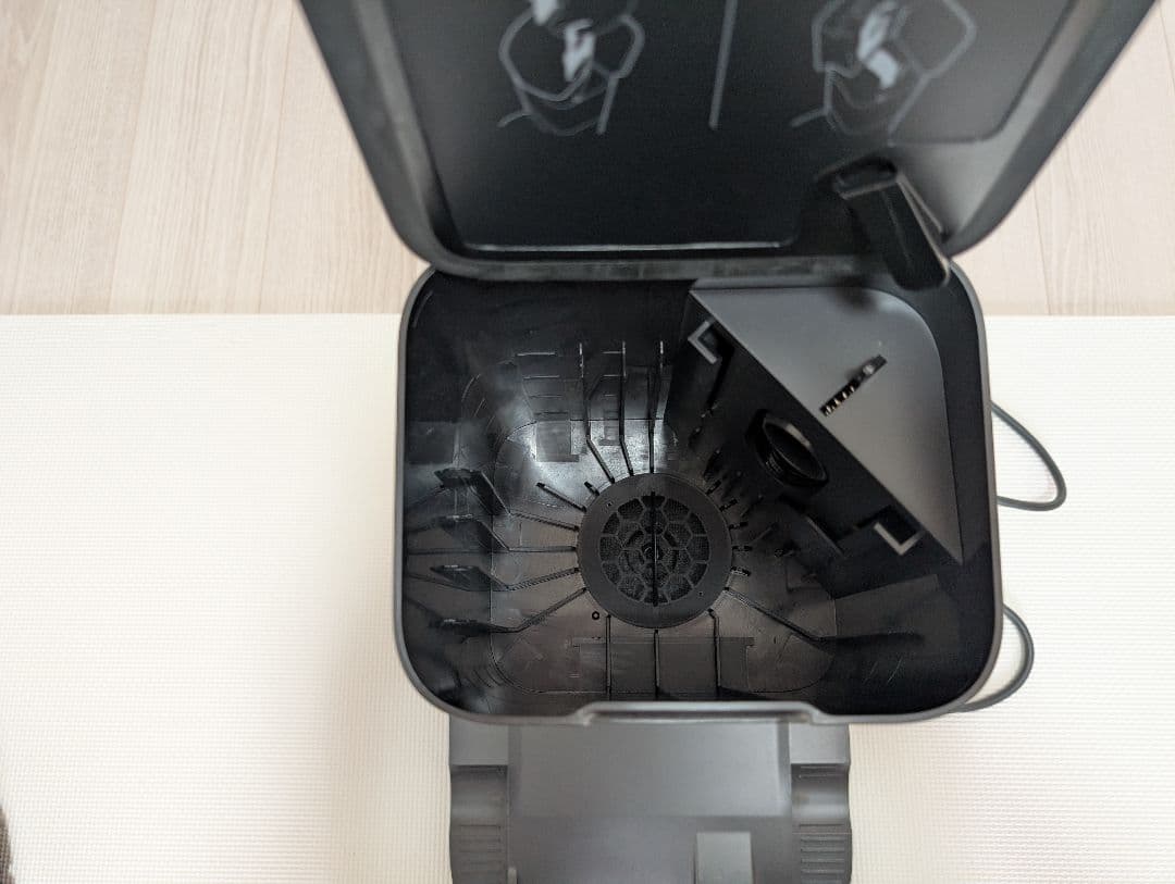 ルンバi7+ アイロボット (iRobot) ロボット掃除機 i755060