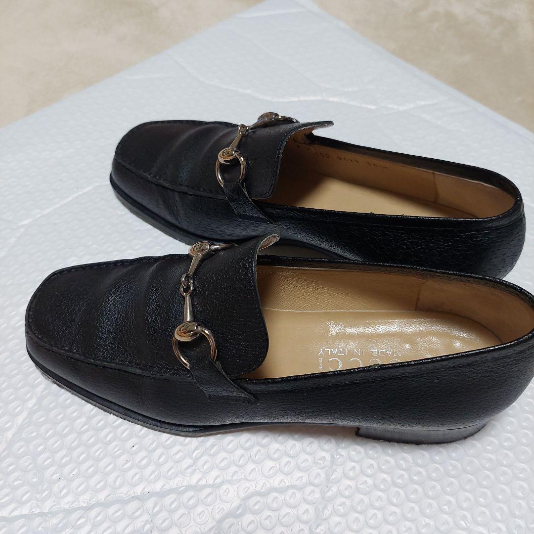 GUCCI 　ホースビット　ブラック ローファー 金具付き