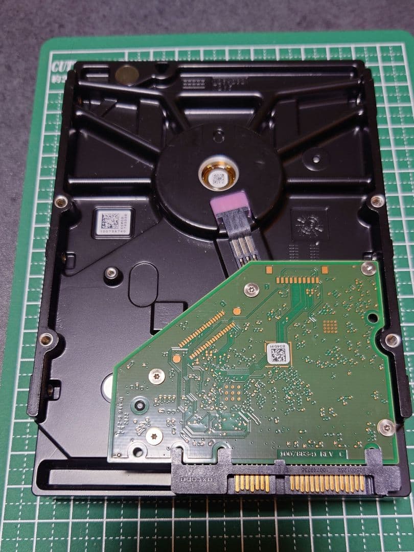 BARRACUDA 4TB 内蔵型ハードディスク 2台